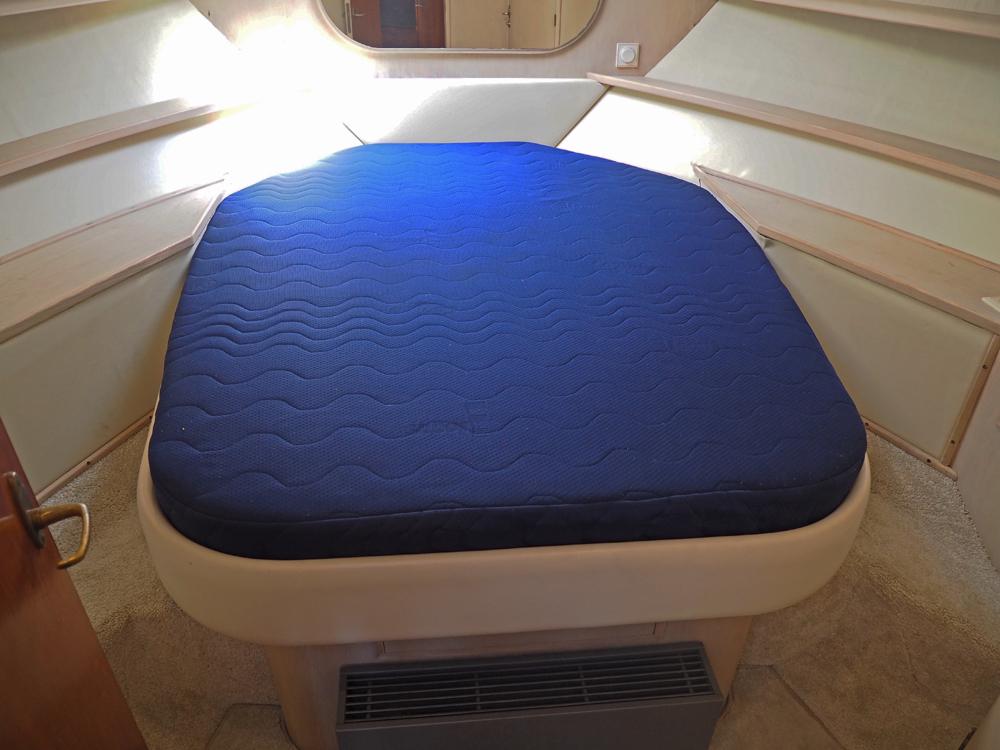 Fore ship, Accommodation